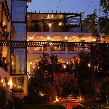 瓦瑞尼亚塞雷纳 - 保尼阿瑞欧德阿兰赫酒店 阿朗格