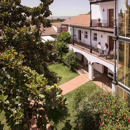 Varinia Serena - Balneario De Szálloda Alange