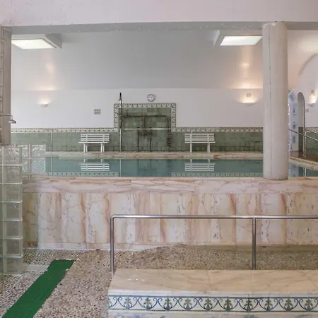 Varinia Serena - Balneario De Szálloda Alange