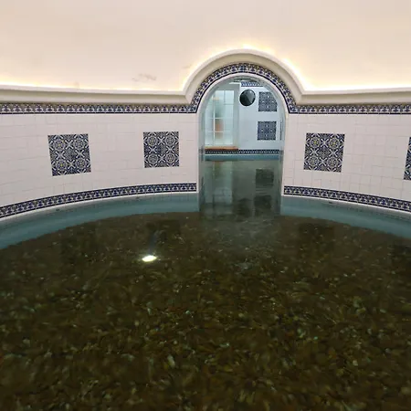 Varinia Serena - Balneario De Alange