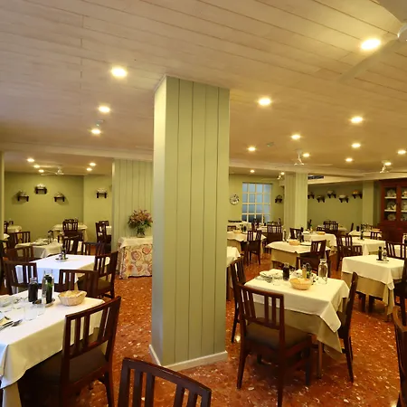 Szálloda Varinia Serena - Balneario De 3*