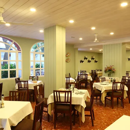 Varinia Serena - Balneario De Alange