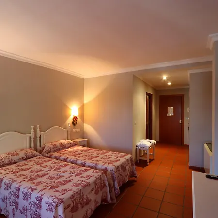 Szálloda Varinia Serena - Balneario De Alange