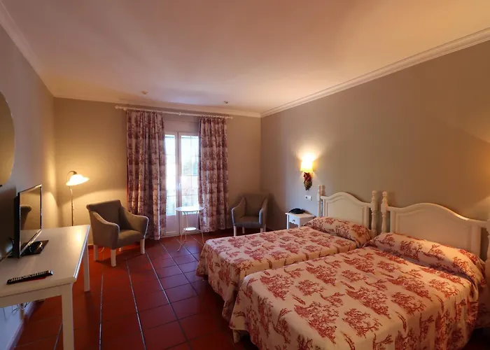 Hotel Varinia Serena - Balneario De Alange