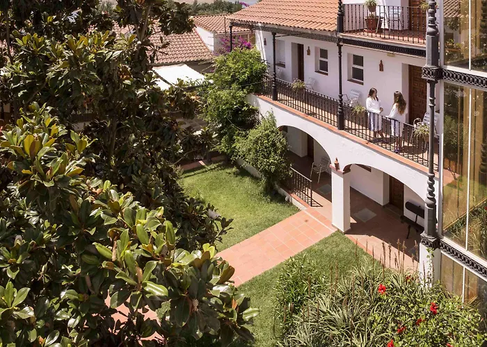 Varinia Serena - Balneario De Hotel Alange
