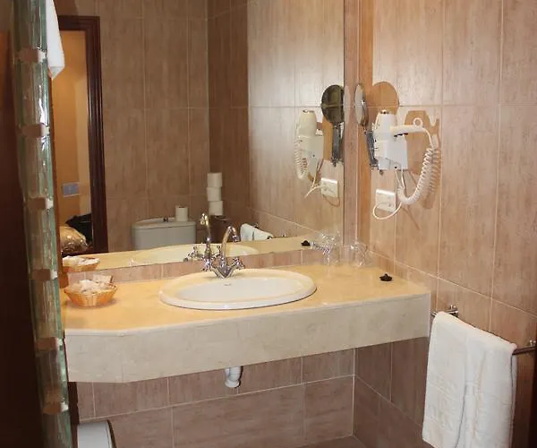 Varinia Serena - Balneario De Hotel 3*