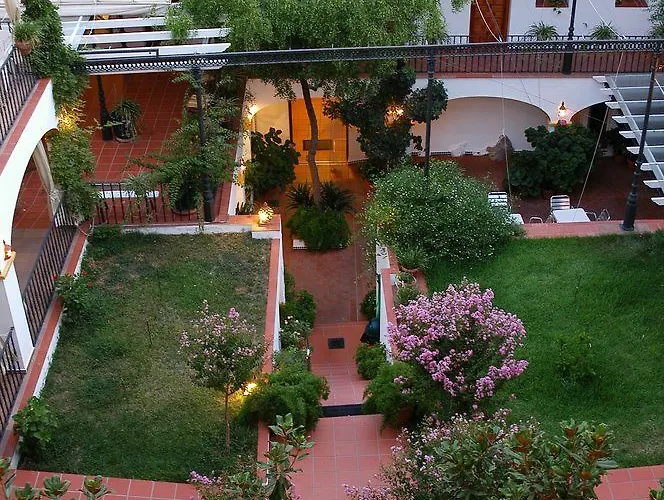 Varinia Serena - Balneario De Hotel Alange